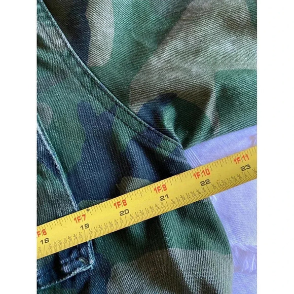 Free People Seize The Day Jacket Women’s XS Camo - Picture 9 of 11